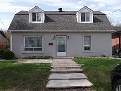 320 Shanty Bay Road, Oro-Medonte, ON L4M 1E7