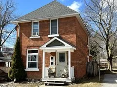17 William Street, Orillia, ON L3V 5N2