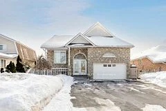 327 Old Mosley Street S, Wasaga Beach, ON L9Z 2H6