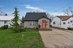 48 Ninth Street, Collingwood, On L9y 2g2