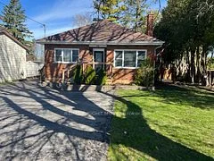 44 Fittons Road W, Orillia, On L3v 3t9