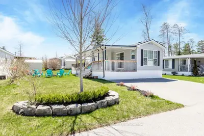 15 Chipewa Trail, Wasaga Beach, On L9z 1x7
