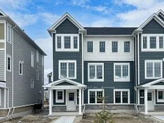 16 Abby Drive, Wasaga Beach, ON L9Z 0K1