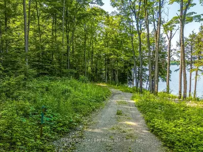 114 Gilwood Park Drive, Penetanguishene, On L9m 1z6