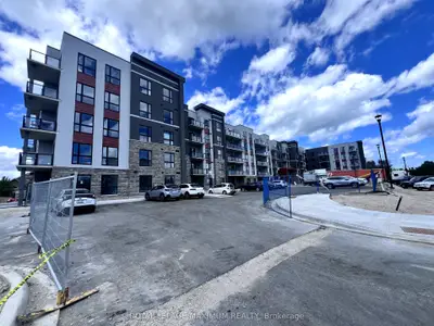 4 Kimberly Lane 426, Collingwood, On L9y 5t6