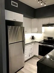 54 Koda Street 116, Barrie, ON L9J 0J6