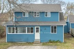 711 Mosley Street, Wasaga Beach, On L9z 1z5