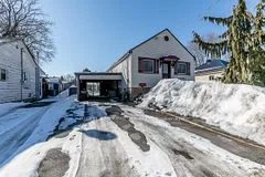 75 Mckenzie Street Lower, Orillia, ON L3V 6A6