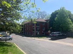 131 Clapperton Street 105, Barrie, ON L4M 3G3