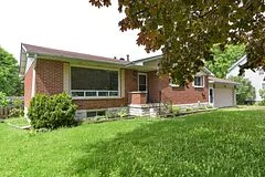 374 Mississaga Street W, Orillia, ON L3V 3C3