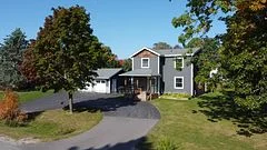 2 Agnes Street, Oro-Medonte, ON L0K 1N0