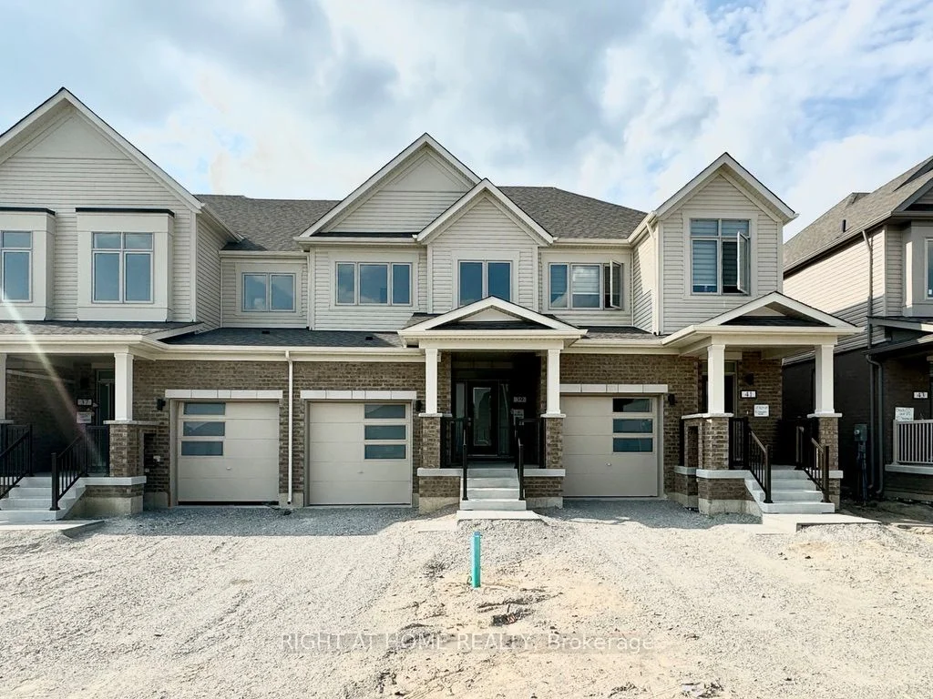 39 Sagewood Avenue, Barrie, ON L9J 0K3
