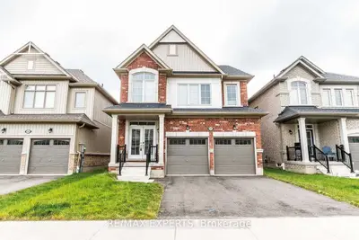 51 Portland Street, Collingwood, On L9y 3z6