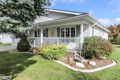 23 St. James Place, Wasaga Beach, On L9z 3a8