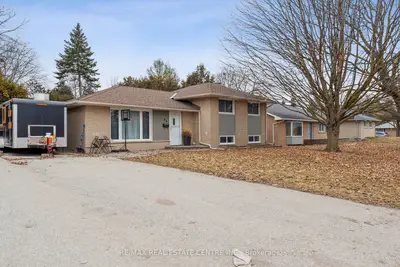Detached in Barrie