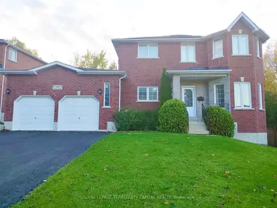 Detached in Barrie