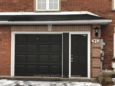 92 Logan Court Basemen, Barrie, On L4n 8g7