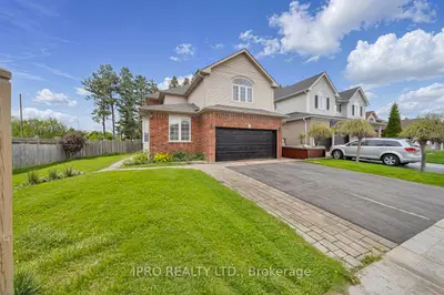 Detached in Barrie