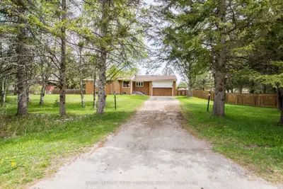 Detached in Springwater