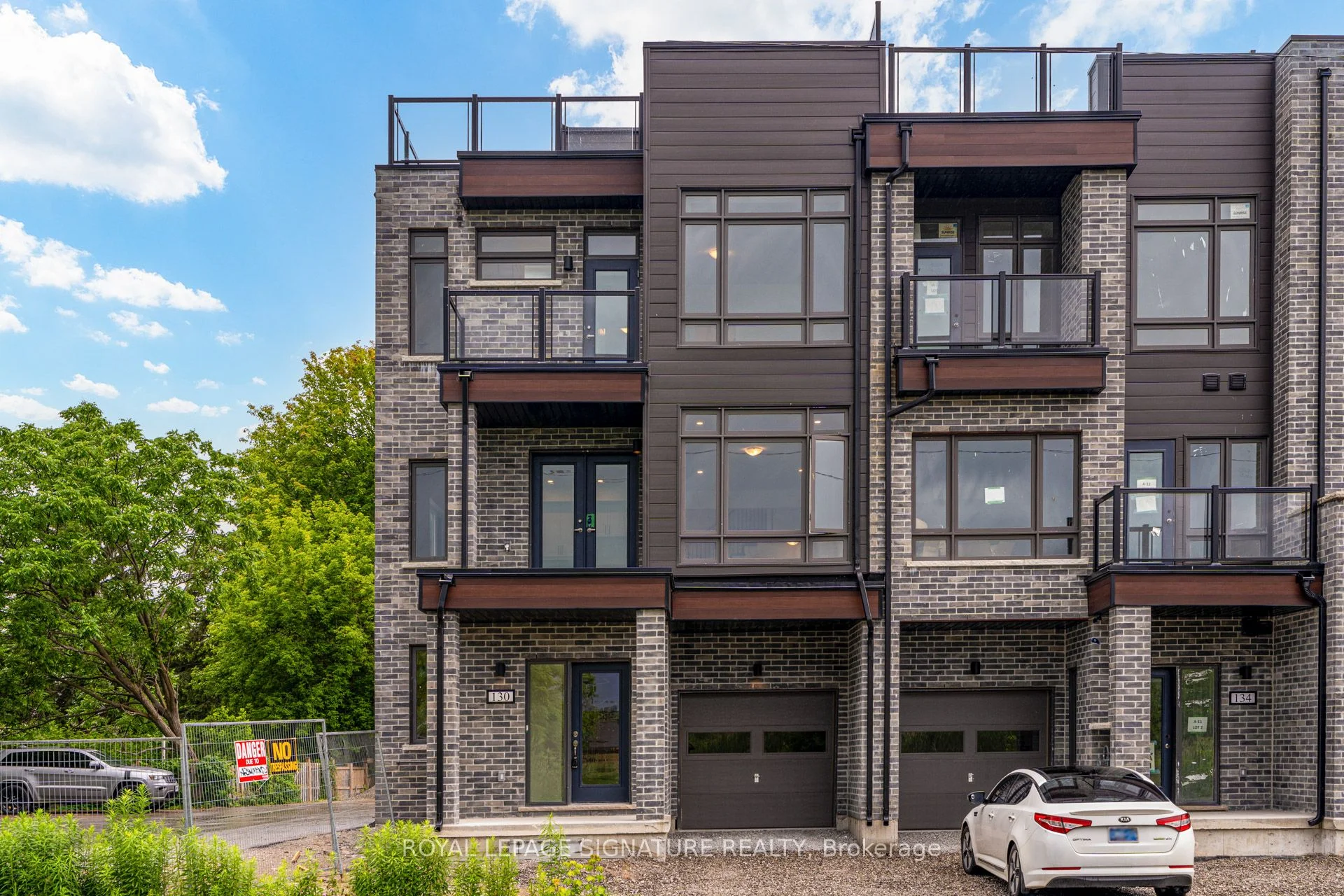 Att/Row/Townhouse in Orillia