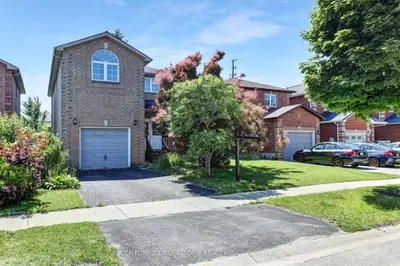38 Peregrine Road, Barrie, On L4m 6r1