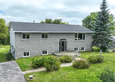 4261 Huronia Road, Severn, On L3v 6h3