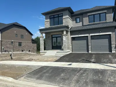 142 Thicketwood Avenue, Barrie, On L9j 0w8