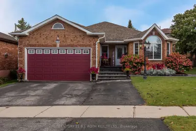 82 Johnson Street, Orillia, On L3v 7r7