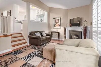 593 Tenth Street, Collingwood, ON L9Y 4K6