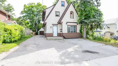 102 West Street N, Orillia, On L3v 5c3