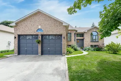 84 Silver Birch Avenue, Wasaga Beach, On L9z 1n8
