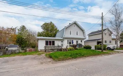 746 Bay Street, Midland, On L4r 1m4