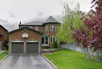 Detached in Barrie