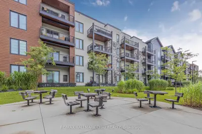 54 Koda Street 404, Barrie, On L9j 0j6