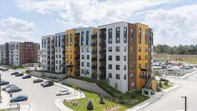 Condo Apartment in Barrie