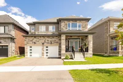 Detached in Barrie
