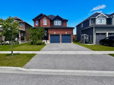 50 Lockerbie Crescent, Collingwood, On L9y 0y9