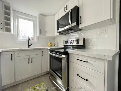 195 Owen Street D, Barrie, On L4m 3h8