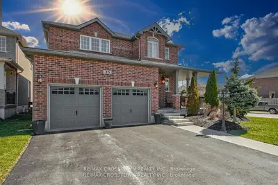 23 Kierland Road, Barrie, On L4n 3n6