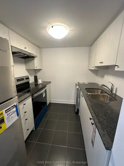 Condo Apartment in Barrie