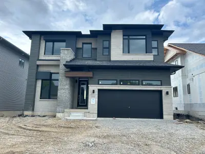 3158 Searidge Street, Severn, On L3v 8r1