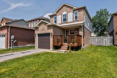 Detached in Barrie