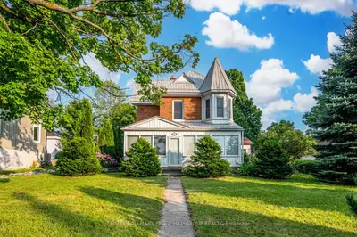Detached in Penetanguishene