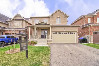 Detached in Springwater