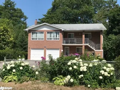 Lower Level in Wasaga Beach