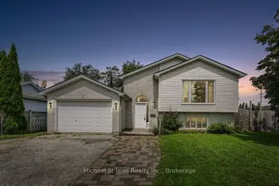 Detached in Barrie
