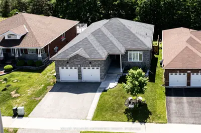 68 Maria Street, Penetanguishene, On L9m 2h6