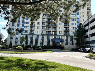 75 Ellen Street 1507, Barrie, On L4n 7r6