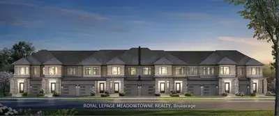 Att/Row/Townhouse in Barrie