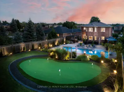 Detached in Barrie